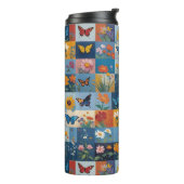 Bunte Schmetterlinge und Wildblumen Patchwork Thermosbecher (Nach links gedreht)