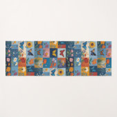 Bunte Schmetterlinge und Wildblumen Patchwork Yogamatte (Vorderseite (Horizontal))