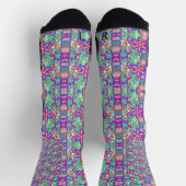 Bunte Socken mit komplizierten geometrischen Muste (Oben)