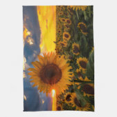 Bunte Sonnenblumen auf einem Gebiet Küchentuch (Vertikal)