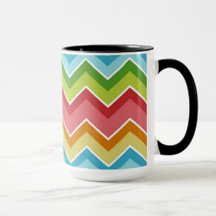 Bunte Sparren verlaufen Streifenmuster im Zickzack Tasse