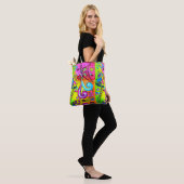bunte starke magische Pilze Tasche (Am Model)