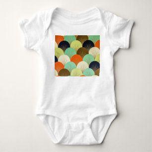 Bunte Tapete: künstlerisches Design. Baby Strampler