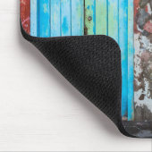 Bunte Wand, Tür und Fensterläden Mousepad (Ecke)