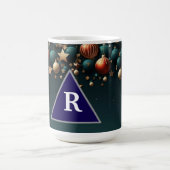 Bunte Weihnachtsbällchen und Sterne Kaffeetasse (Mittel)
