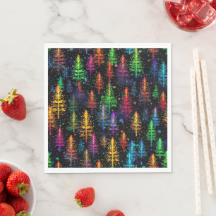 Bunte Weihnachtsbaum-Glühbirne im dunklen Wald Serviette