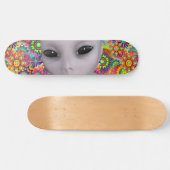Bunter abstrakter BlumenmusterExtraterrestrial Skateboard (Horizontal)