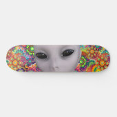 Bunter abstrakter BlumenmusterExtraterrestrial Skateboard (Horizontal)