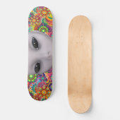 Bunter abstrakter BlumenmusterExtraterrestrial Skateboard (Vorderseite)