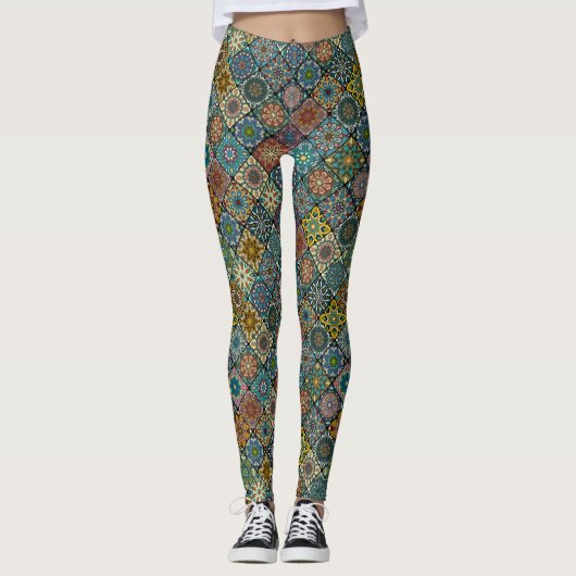 Bunter abstrakter Fliesenmusterentwurf Leggings (Vorderseite)