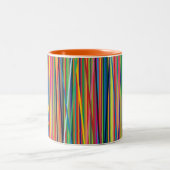 Bunter abstrakter Streifenentwurf Zweifarbige Tasse (Mittel)