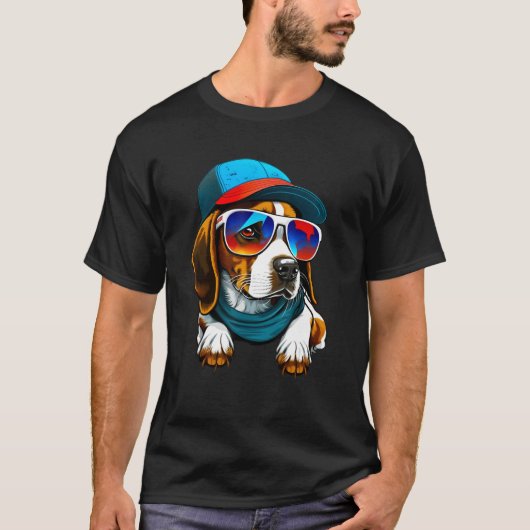 Bunter Beagle mit Sonnenbrille und Mütze T-Shirt (Vorderseite)