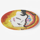 Bunter dekorativer Pappteller mit Gesicht (Schrägansicht)