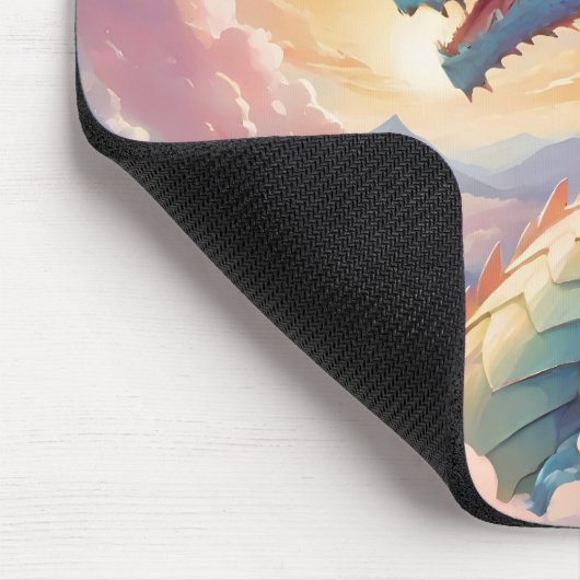 Bunter Drache am Himmel Mousepad (Ecke)
