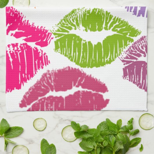 Bunter Lippenstift küsst Lippenfarbe Geschirrtuch (Gefaltet)