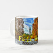 Bunter Waldherbst-Fall-Baum-Fluss Kaffeetasse (Vorderseite Links)