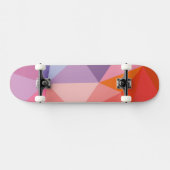 Buntes abstraktes Dreieck-Muster Skateboard (Horizontal)
