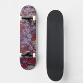 Buntes Blatt- und Blumentarnungsmuster Skateboard (Vorderseite)