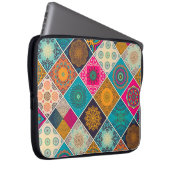 Buntes Bohemisches Mandala-Patchwork Laptopschutzhülle (Vorne Rechts)