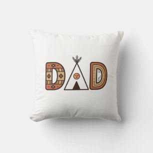 Buntes Dad-Tipi-Buchstaben-Shirt-Design_1 Kissen