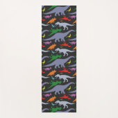Buntes Dinosaurier-Muster (dunkel) Yogamatte (Vorderseite)
