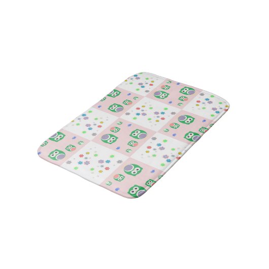 Buntes Eulen-Muster für Kinder 2 Badematte (Schrägansicht)