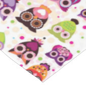 Buntes Eulen-Muster für Kinder 2 Tischdecke (Schrägansicht)