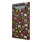 Buntes Eulengekritzel-Hintergrundmuster Mini Klemmbrett (Gewinkelt2)