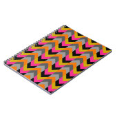 Buntes geometrisches Zickzack Muster Notizblock (Linke Seite)