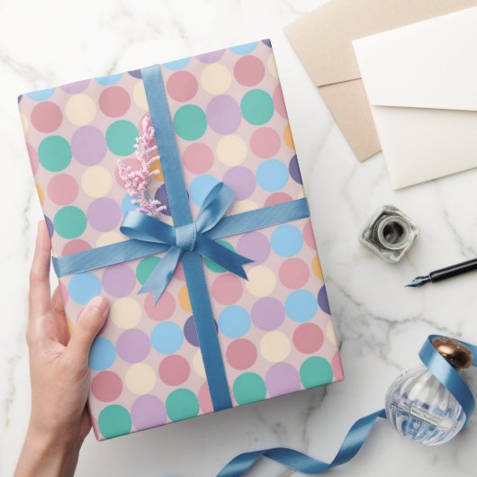 Buntes Geschenk Pastel Polka Dot Geschenkpapier (Schenken)