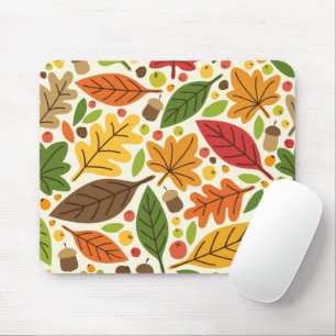 Buntes Herbstlaub und Eicheln Muster Mousepad
