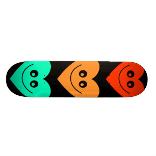 Buntes Herz Skateboard