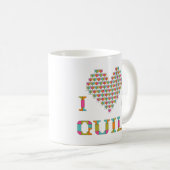 Buntes Herz-und Typografie-Steppdecken-Muster Kaffeetasse (VorderseiteRechts)