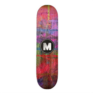 Buntes hölzernes Korn-Beschaffenheits-Monogramm Skateboard