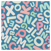 buntes Kinderalphabet am Hof Stoff (Nahaufnahme)