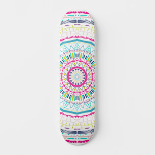 buntes Mandala Skateboard