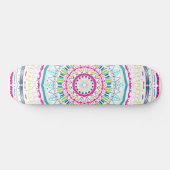 buntes Mandala Skateboard (Horizontal)