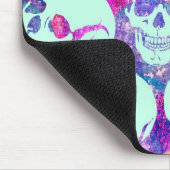 Buntes multi Schädelmuster im Rosa und im Blau Mousepad (Ecke)