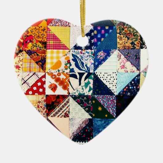 Buntes Patchwork-Steppdecken-Herz Keramikornament (Vorne)