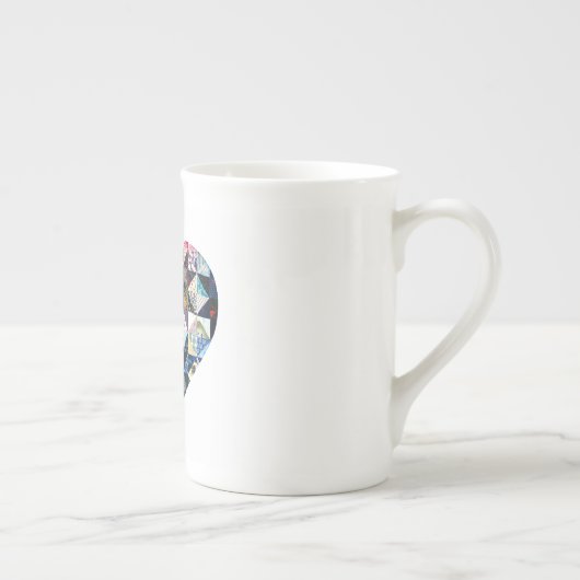 Buntes Patchwork-Steppdecken-Herz Porzellantasse (Rechts)