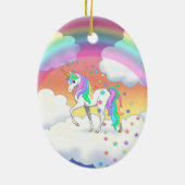 Buntes Regenbogen-Einhorn und Sterne Keramik Ornament (Hinten)