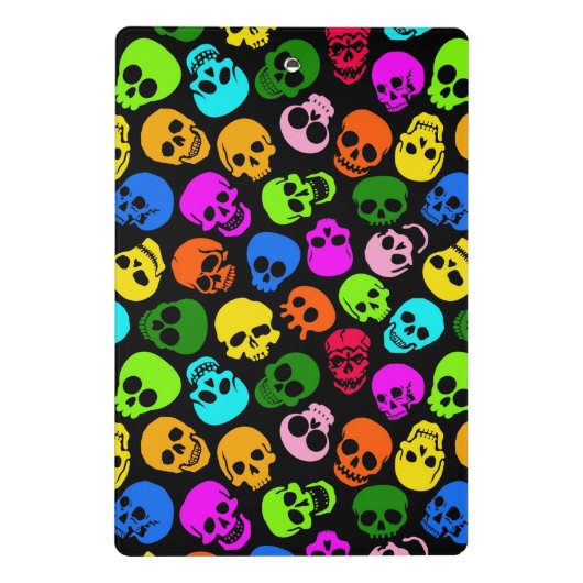 Buntes Schädelmuster im Schwarzen Mini Klemmbrett (Rückseite)