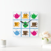 Buntes Teekannemuster Quadratische Wanduhr (Zuhause)