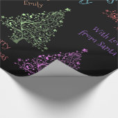 Buntes Weihnachtsbaum-Muster mit Namen Geschenkpapier (Ecke)