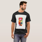 Buntes Wikinger-Schädel mit Loki-Runen T-Shirt (Vorne ganz)