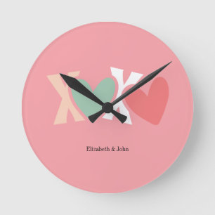 Buntes "XOXO" Valentinstag Runde Wanduhr