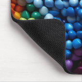 BUNTGEFÄRBTE KUNSTSTOFFPERLEN MOUSEPAD (Ecke)