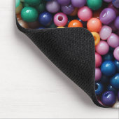 BUNTGEFÄRBTE KUNSTSTOFFPERLEN MOUSEPAD (Ecke)