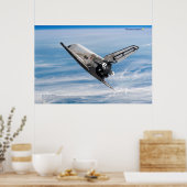 Buran: Legendary Soviet Shuttle in Flight Poster (Küche)