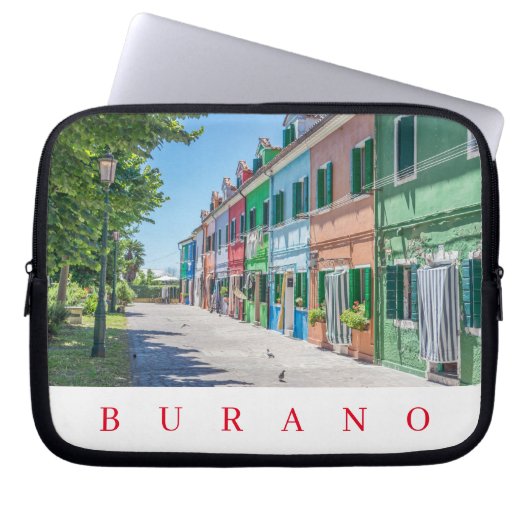 Burano-Häuser mit Blick auf Notebook-Fall Laptopschutzhülle (Vorderseite)